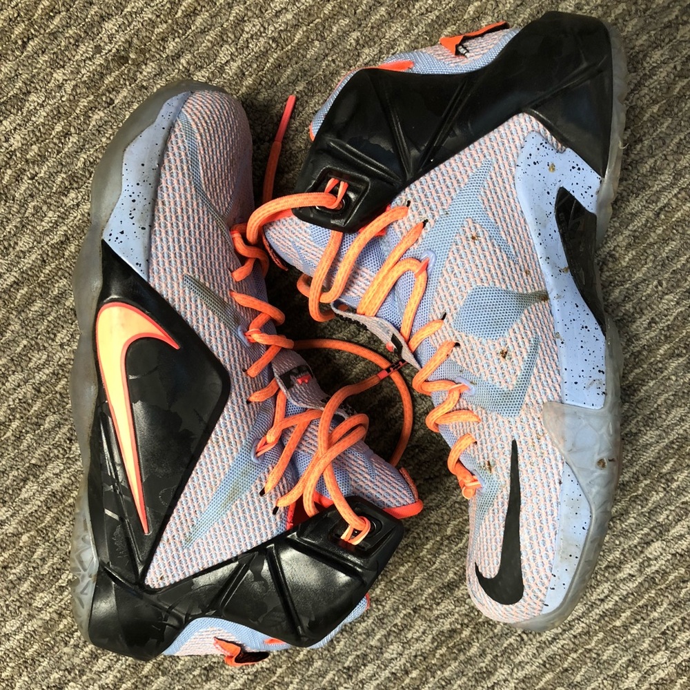 Nike Jordan basket ball shoes